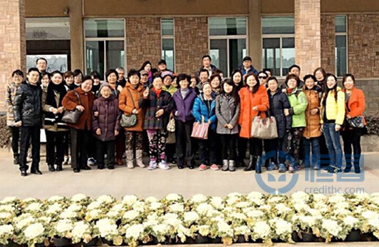 南京第四分公司組織新老客戶高爾夫體驗一日游