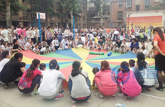 洛陽分公司聯合軸研所幼兒園舉辦慶六一主題活動