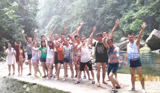 南寧分公司開(kāi)啟精英俱樂(lè)部榮耀之旅