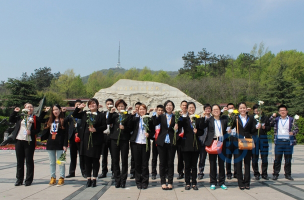 恒昌財富合肥分公司“懷念烈士、傳承愛國主義傳統”掃墓活動