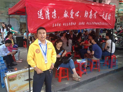 太原分公司送清涼助高考活動 太原分公司送清涼助高考活動