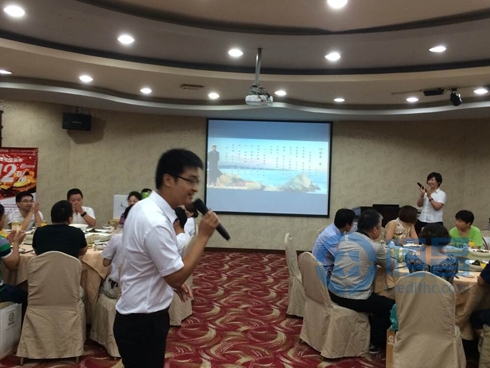 南京分公司答謝酒會.jpg 南京分公司答謝酒會.jpg