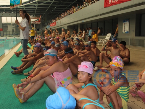 “恒昌杯”暑期游泳匯報比賽成功舉辦.jpg “恒昌杯”暑期游泳匯報比賽成功舉辦.jpg