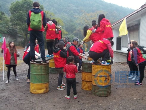 上海三分團建拓展.jpg 上海三分團建拓展.jpg