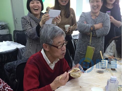 深圳第二分公司舉辦“包餃子 連情誼”活動