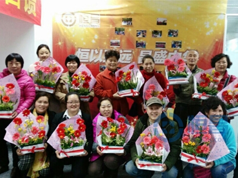 成都分公司舉辦插花藝術暨財富管理講座 成都分公司舉辦插花藝術暨財富管理講座