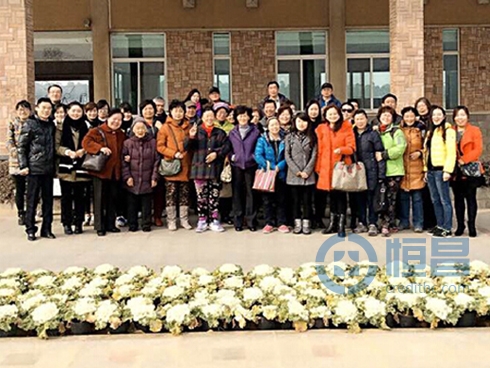 南京第四分公司組織新老客戶高爾夫體驗一日游 南京第四分公司組織新老客戶高爾夫體驗一日游