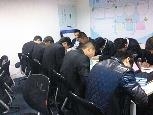 恒昌惠誠平頂山分公司新人培訓(xùn)活動.jpg 恒昌惠誠平頂山分公司新人培訓(xùn)活動.jpg