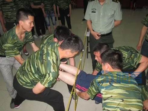 浴火鳳凰.jpg 浴火鳳凰.jpg