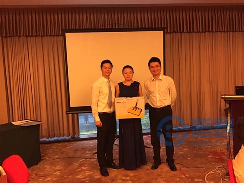 無錫第二分公司太湖新城職場舉辦客戶答謝宴