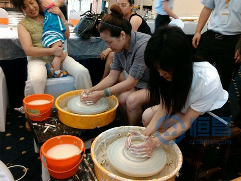 無錫第四分公司攜手金科中心舉辦陶藝DIY活動 無錫第四分公司攜手金科中心舉辦陶藝DIY活動