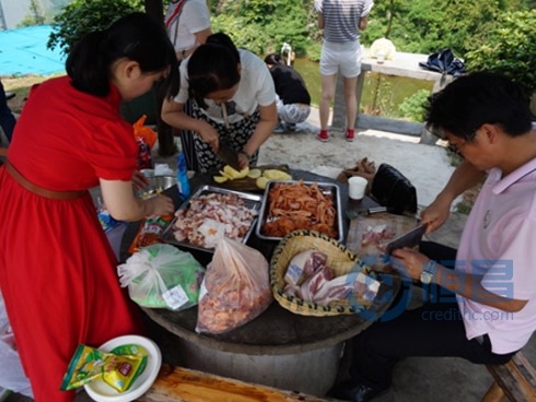 岳陽分公司舉辦暢游農(nóng)家樂團建活動