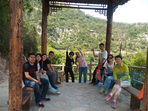 淄博第一分公司齊山?jīng)_頂團建活動紀實 淄博第一分公司齊山?jīng)_頂團建活動紀實