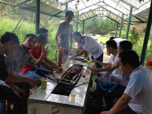 欽州分公司戶外拓展燒烤活動 欽州分公司戶外拓展燒烤活動